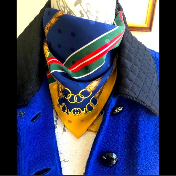 Gucci silk scarf - Picture 1 of 5